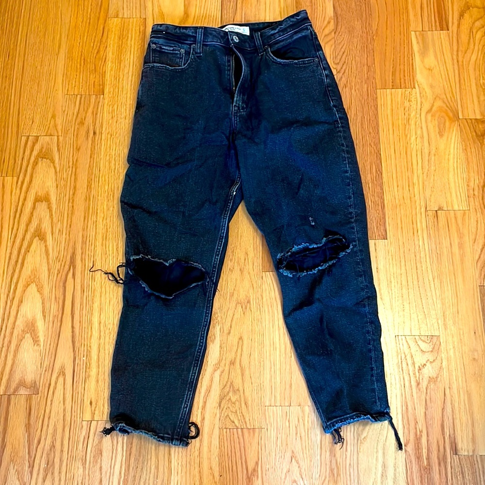 Abercrombie High rise Mom Jeans